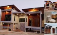 บ้านสวยโมเดิร์นชั้นครึ่ง ขนาด 3 ห้องนอน 2 ห้องน้ำ รูปทรงเหลี่ยมแบบกล่องทันสมัย